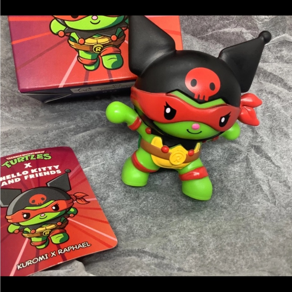 (NEW) McDonalds TMNT x Hello Kitty ** KUROMI/RAPHAEL **